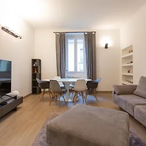 Moscova Elegant Appartamento